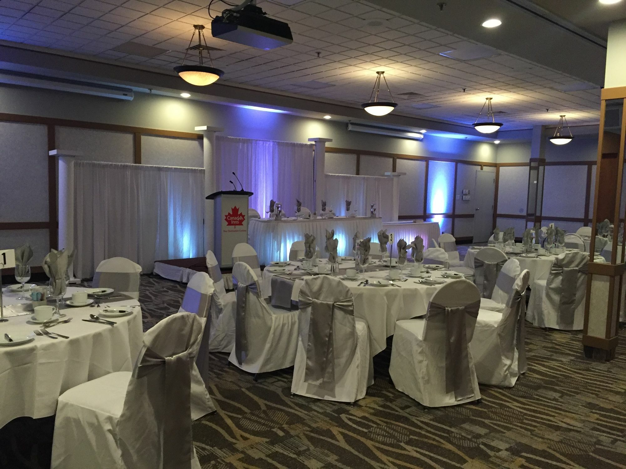Canad Inns Destination Centre Transcona 위니펙 외부 사진